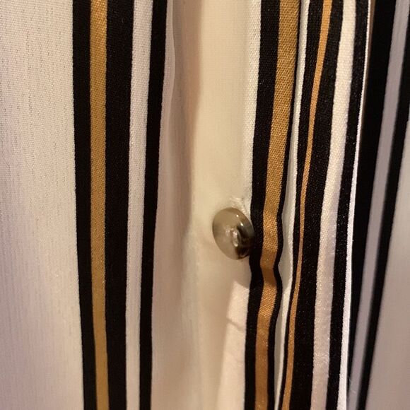 Mystree deep khaki tencel & stripe sleeveless shirt w/button front & back. NWT. - Picture 8 of 11